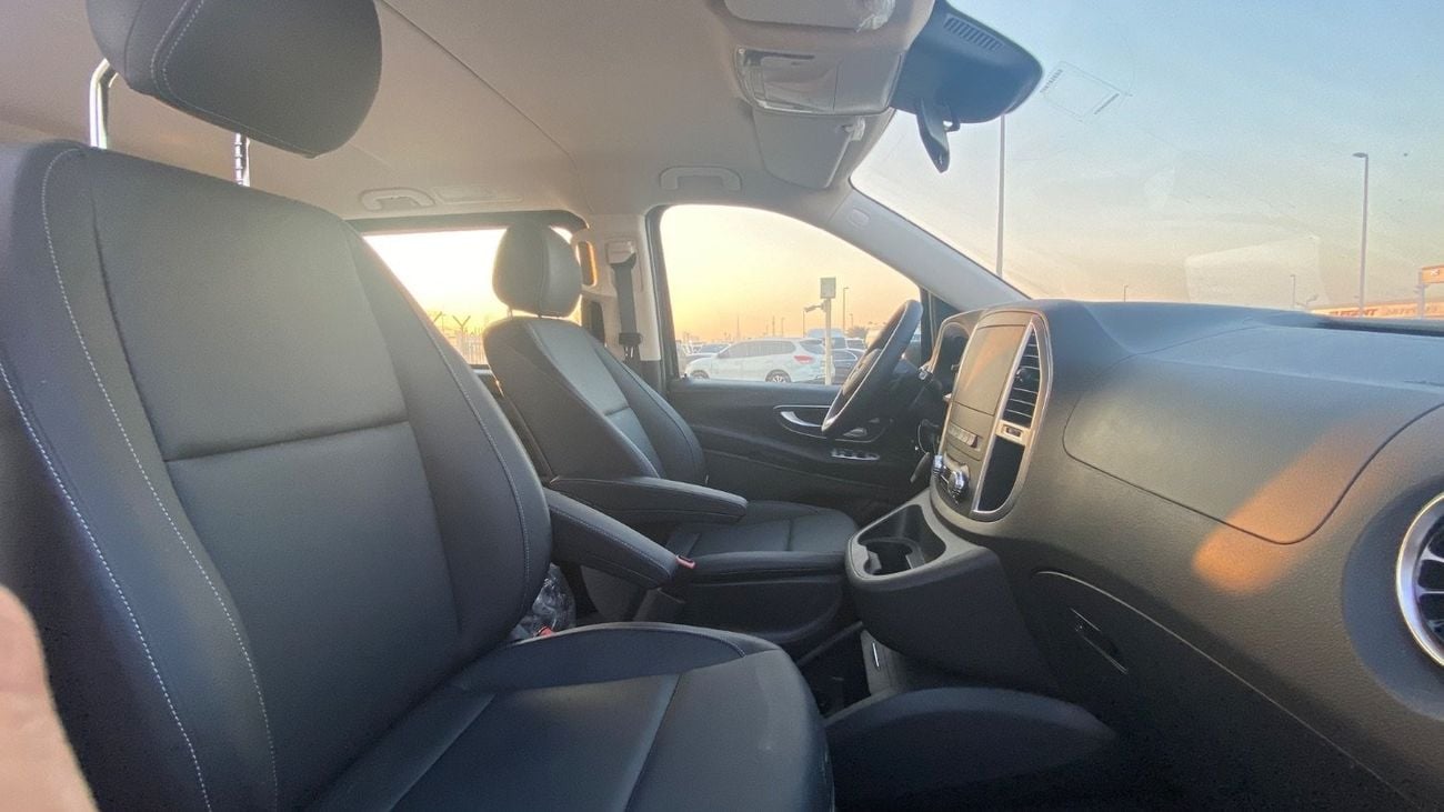 Mercedes-Benz Vito 2.0 Petrol brand new