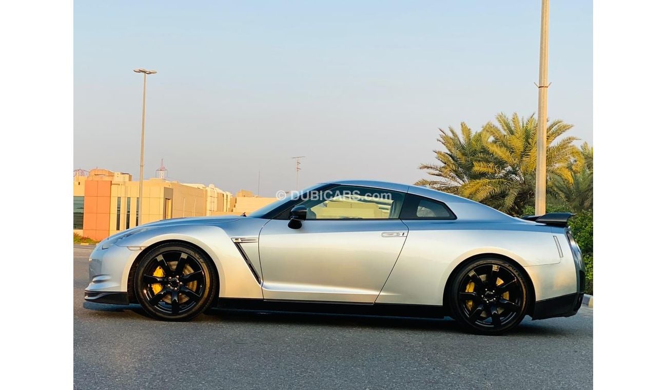 نيسان جي تي ار نيسان GT-R 2009 وارد أمريكا ألفا 7 بحاله ممتازه كلين تايتل  صبغة وكاله بحاله ممتازه