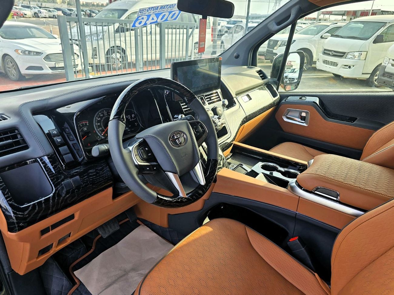 Toyota Hiace High Roof Van 3.5L TOYOTA HIACE High Roof (kmuller) special edition 3.5L Van RWD 5Doors black color