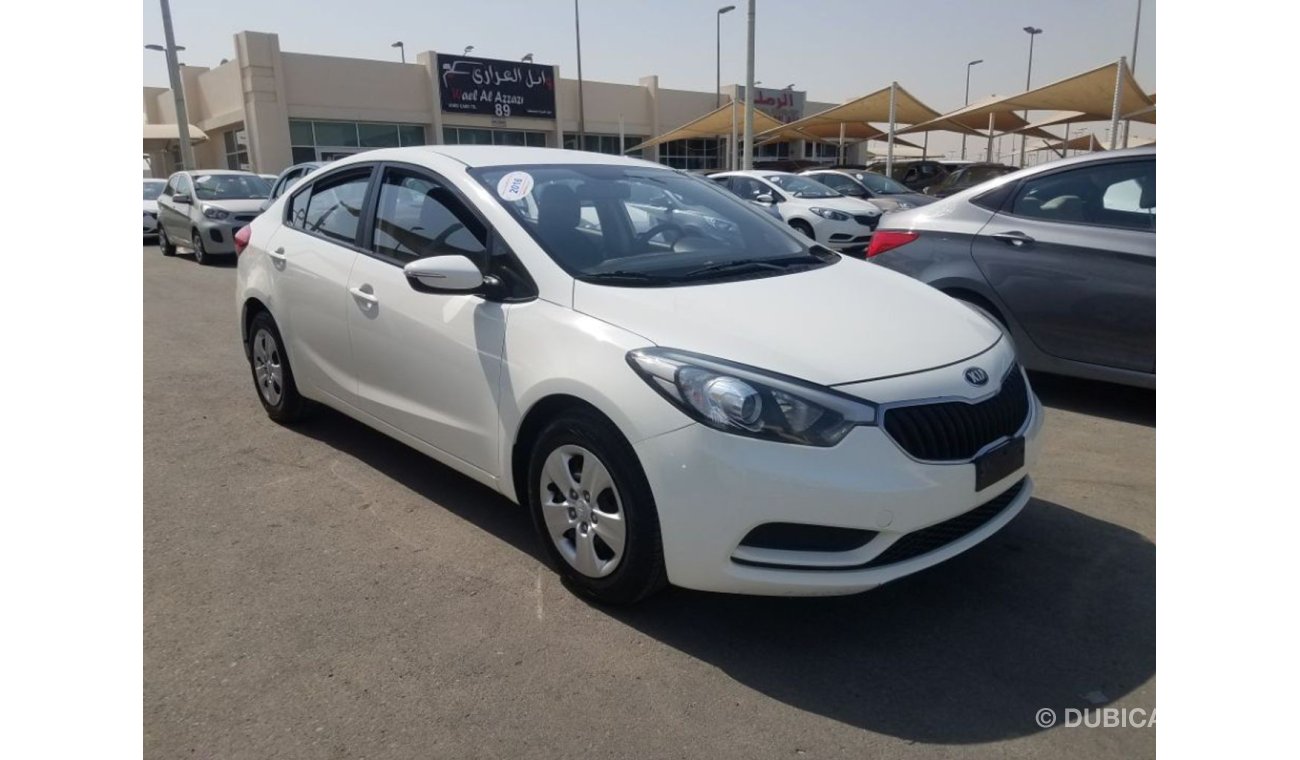 Kia Cerato Kia cerato 2016 gcc free accedant