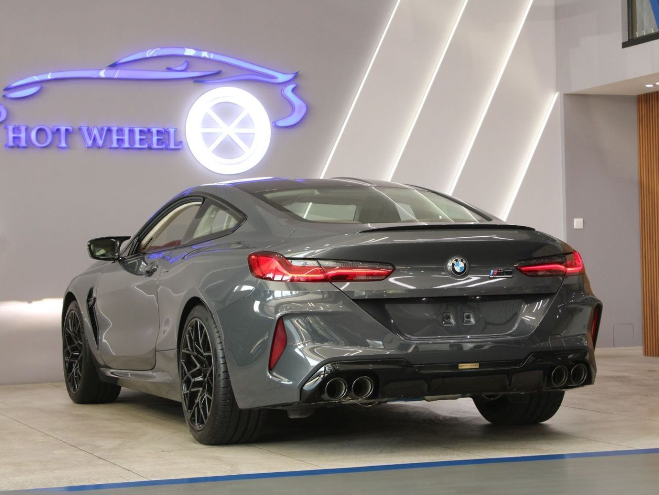 BMW M8 BMW M8 COMPETITION