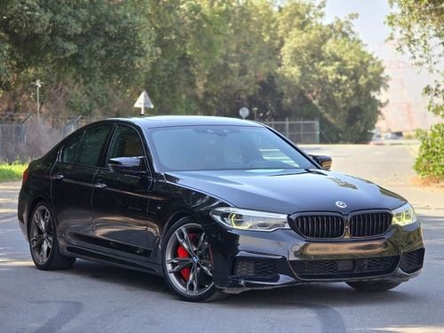 بي أم دبليو M550i Std 4.4L