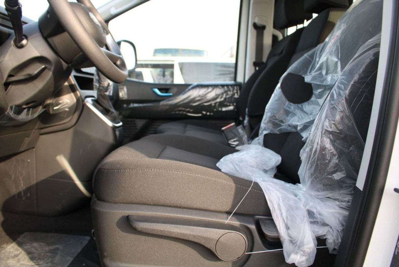 هيونداي ستاريا HYUNDAI STARIA 2.2L DIESEL 11 SEATER COMFORT MANUAL
