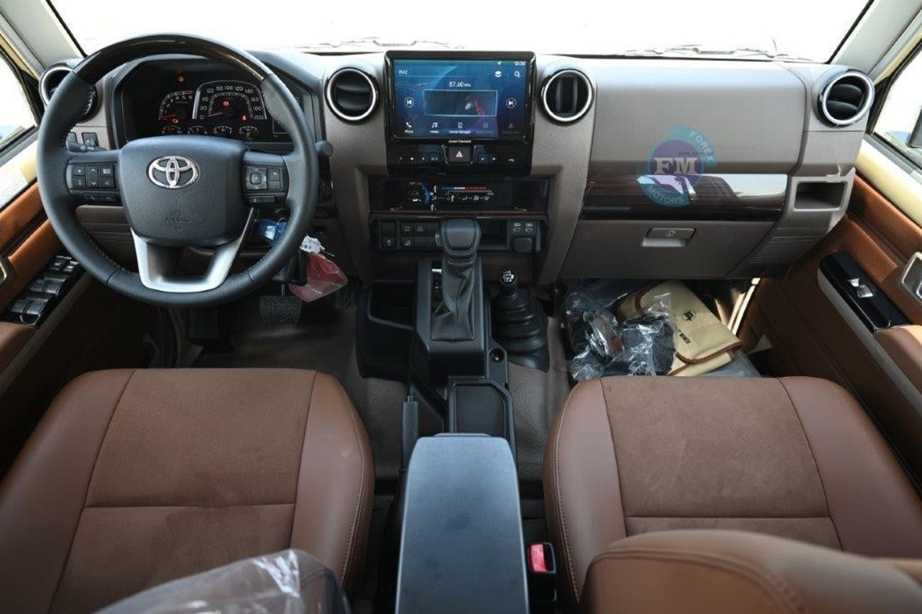 Toyota Land Cruiser Pick Up Double Cab SDLX 2.8L Diesel 4WD 5 Seater Automatic