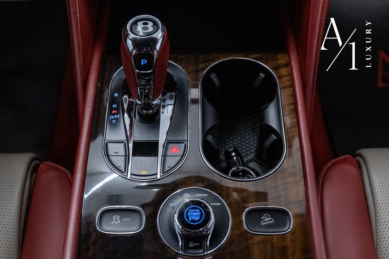 Bentley Bentayga Bentayga 4.0T 2019 Bentley Bentayga, Full Service History, Excellent Condition, GCC Spec