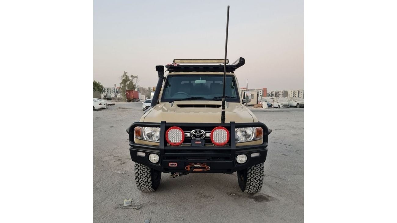 Toyota Land Cruiser Pick Up Double Cabin GX.L