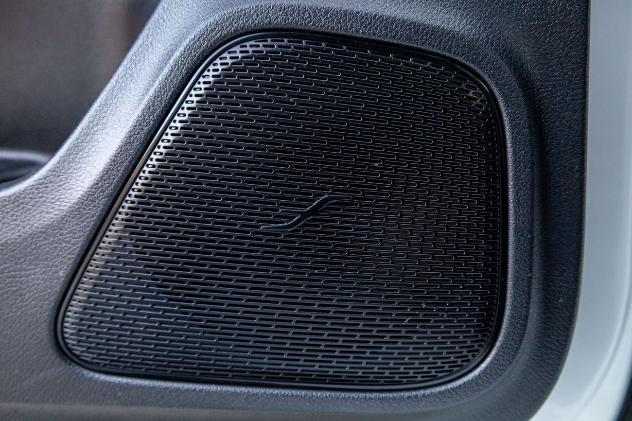 Mercedes-Benz CLA 250 Premium + 2.0L