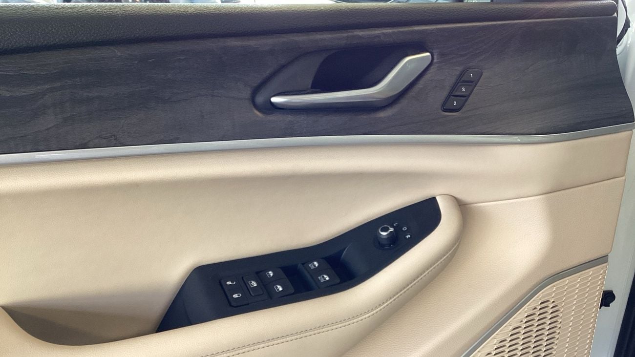 جيب جراند شيروكي 3.6 L LIMITED PLUS 3 ROW 4WD AUTO | شامل الضمان | 0 ﺪﻔﻋﺓ ﺃﻮﻟﻯ