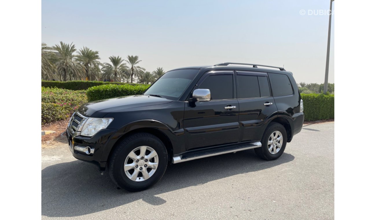 Mitsubishi Pajero GLS Top Mitsubishi Pajero 2016 Excellent Condition