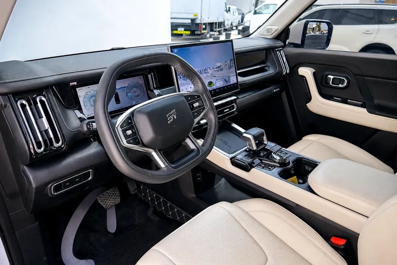 Jetour T1 GCC | Luxury 4WD | Panoramic Roof | 38,362 KM