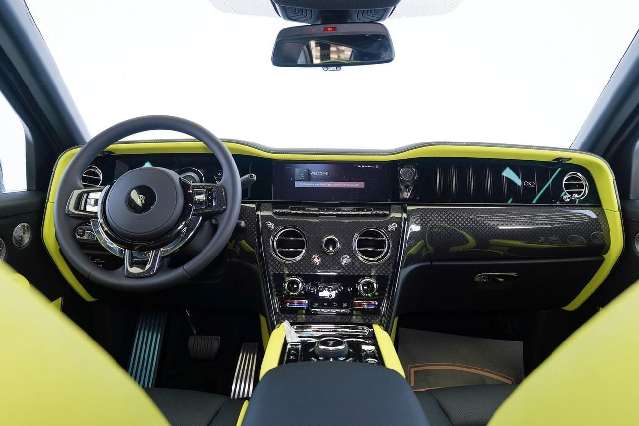 Rolls-Royce Cullinan BLACK BADGE