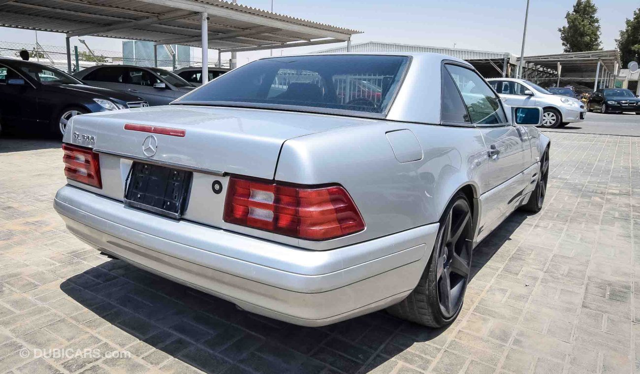 مرسيدس بنز SL 500 - Classic V8 car - perfect condition inside and out