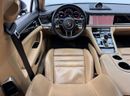 Porsche Panamera 2017 Porsche Panamera 4S, Full Service History, Sport Chrono Package, Excellent Condition, GCC