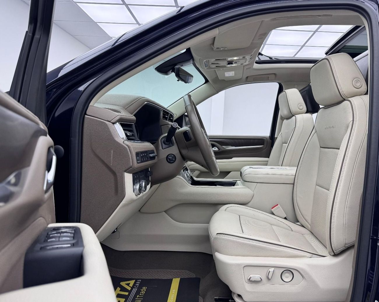 GMC Yukon 2021 GMC Yukon Denali, Oct/2027 GMC Warranty + Service Contract, GMC Full Service History, GCC