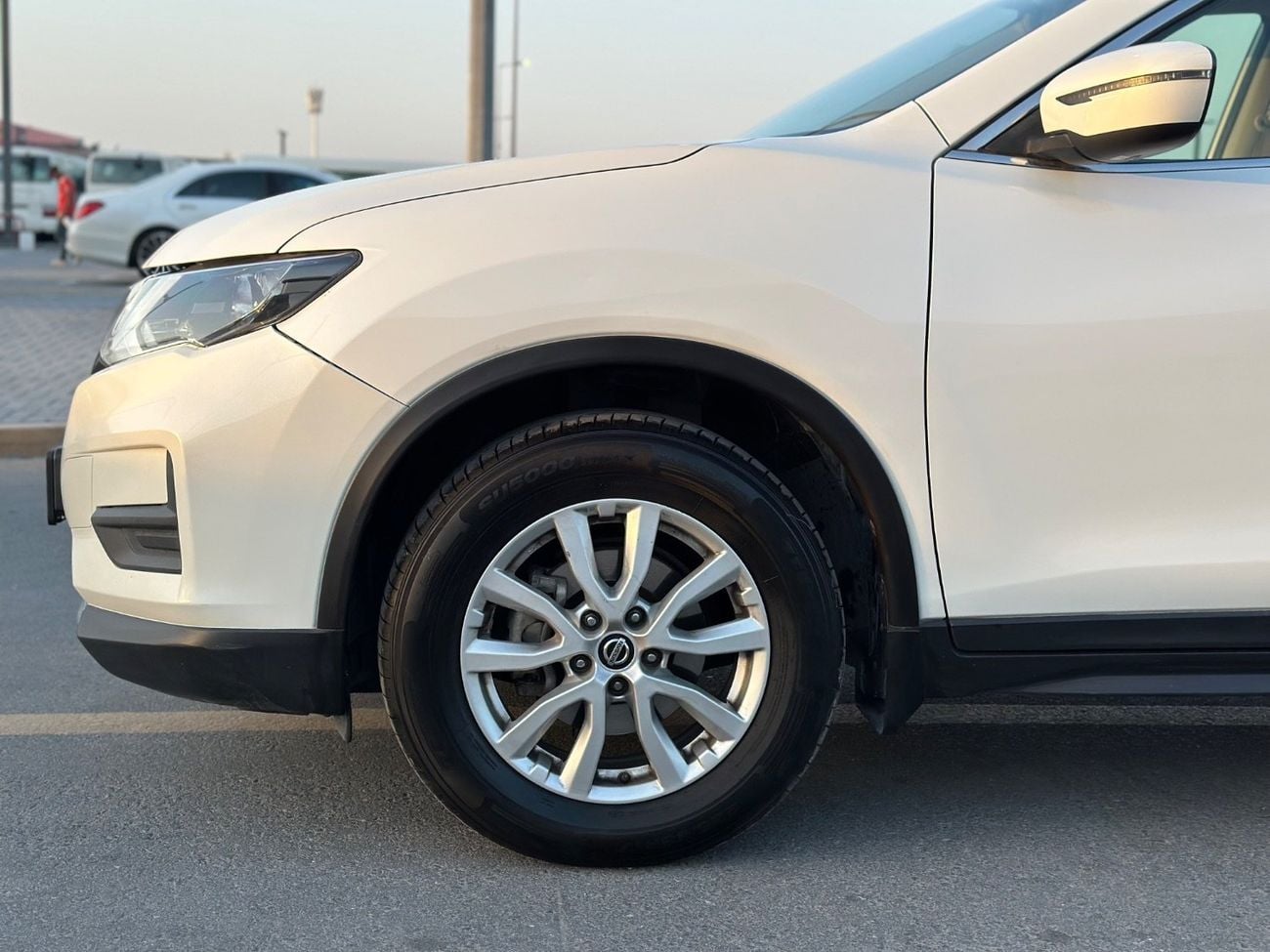 نيسان إكس تريل SV 2.5L