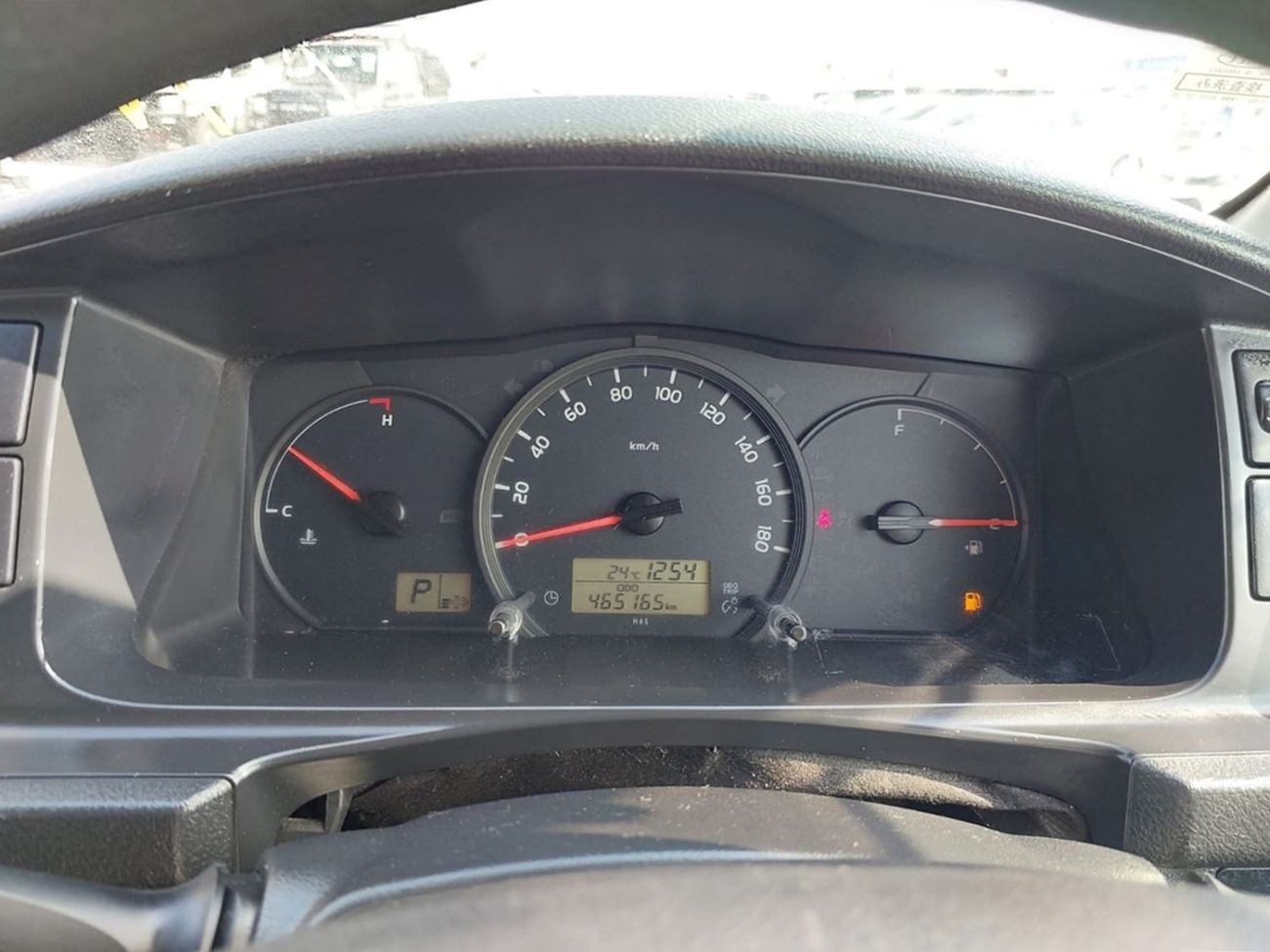 تويوتا هاياس TOYOTA HIACE VAN RHD 2015 MODEL 3.0 L DIESEL AUTOMATIC(PM15731)