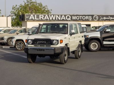 Toyota Land Cruiser 70 LC76 LX EXPORT ONLY - LC76 2.8 E Automatic - Basic with diff lock