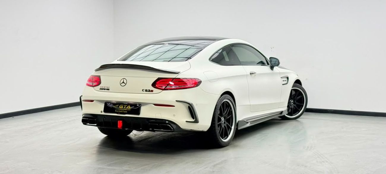 مرسيدس بنز C 63 S 2021 Mercedes Benz C63 S AMG, Warranty, Carbon Fiber Package, Very Low Km, Excellent Condition