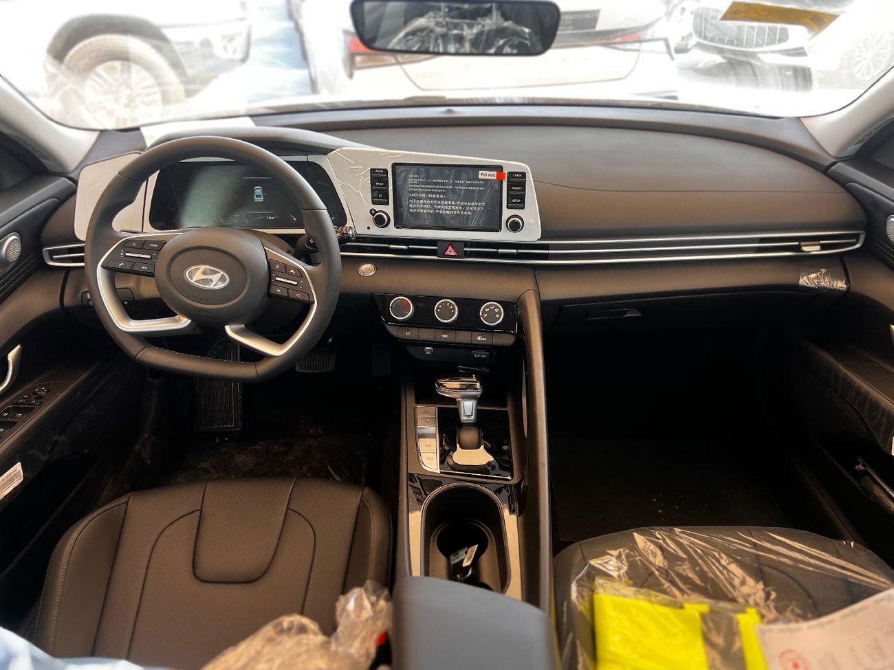 هيونداي إلانترا GL 1.6L