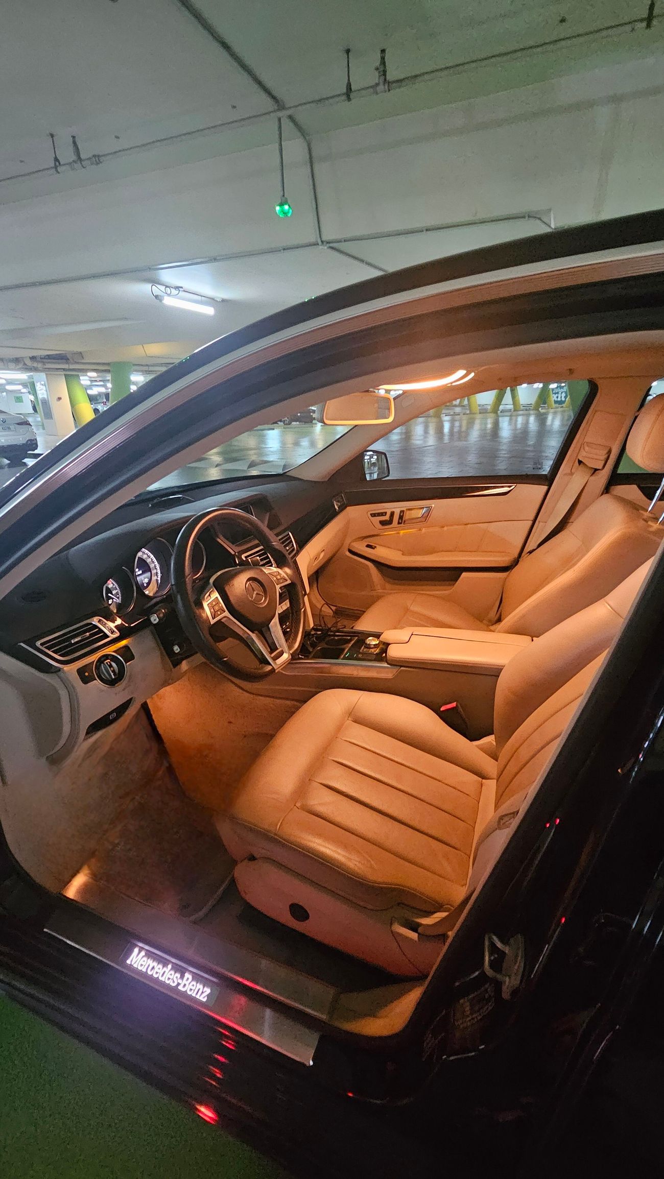 مرسيدس بنز E300