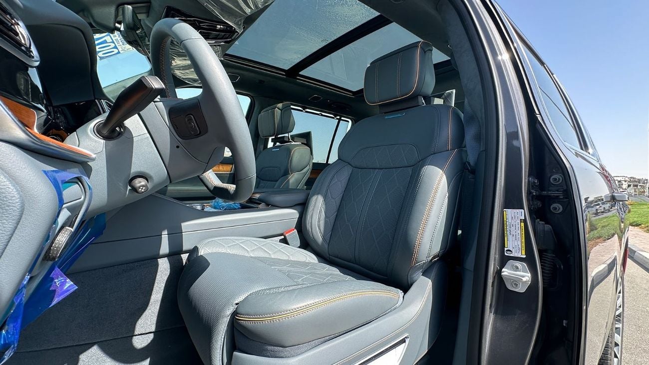 جيب جراند واجونير 3 Series 2023 Fully Loaded Agency Warranty GCC 0kms