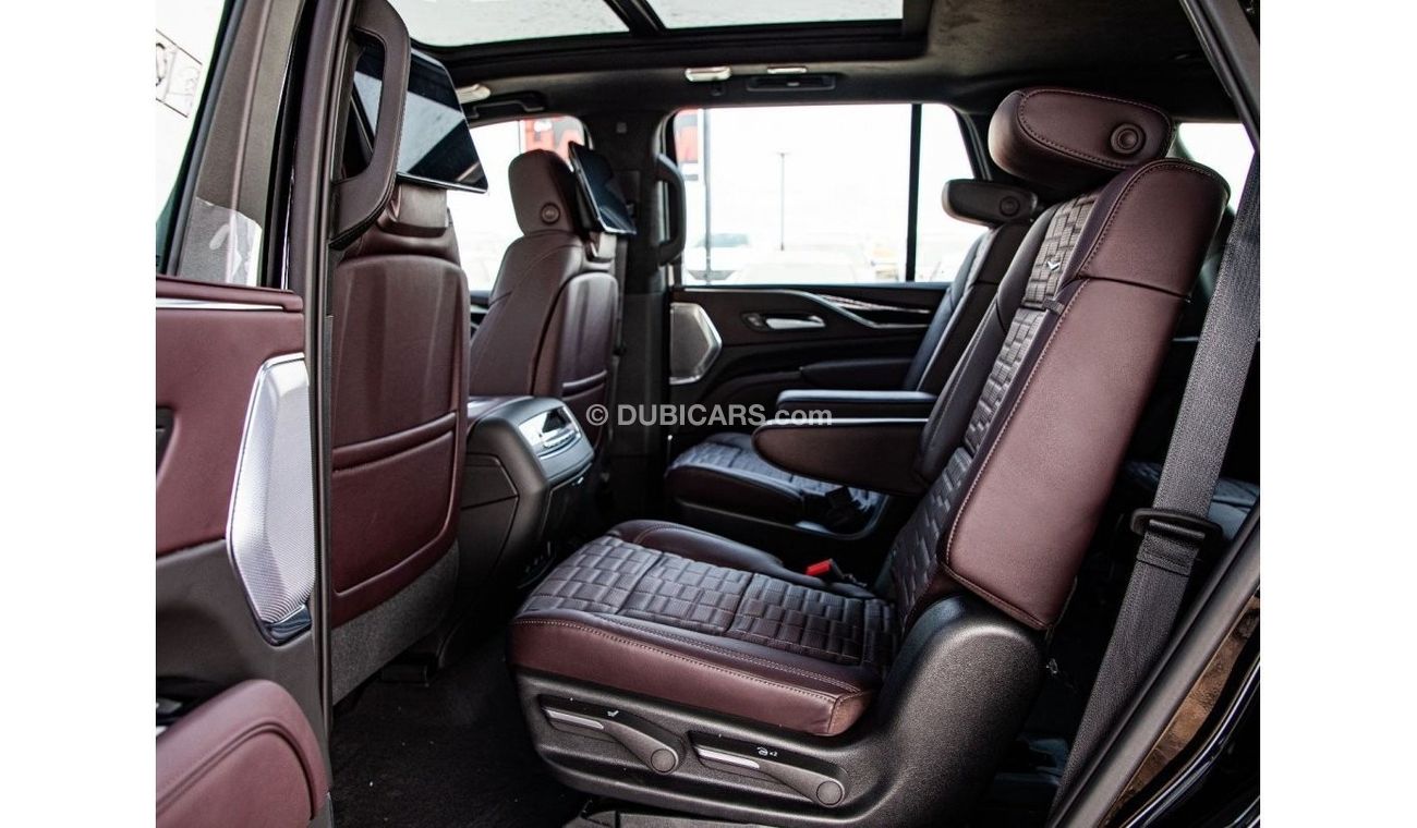 Cadillac Escalade Sport Platinum 4WD +TV /GCC. EXPORT