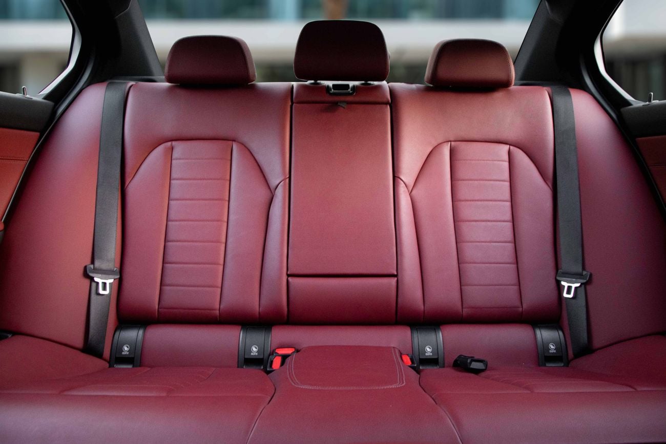 بي أم دبليو 320 3-series M-Kit | 2,840 P.M | 0% Downpayment | Perfect Condition!