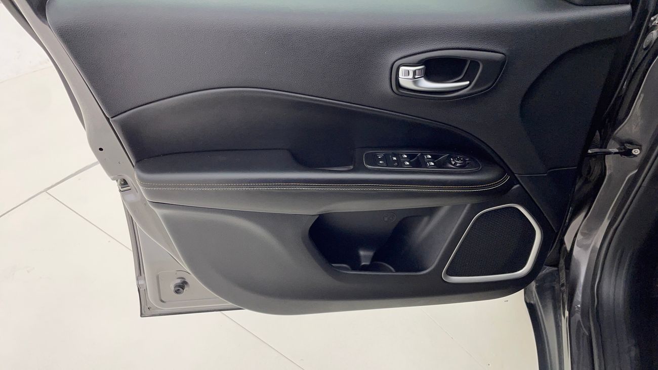 Jeep Compass LONGITUDE 2.4 | Zero Down Payment | Free Home Test Drive