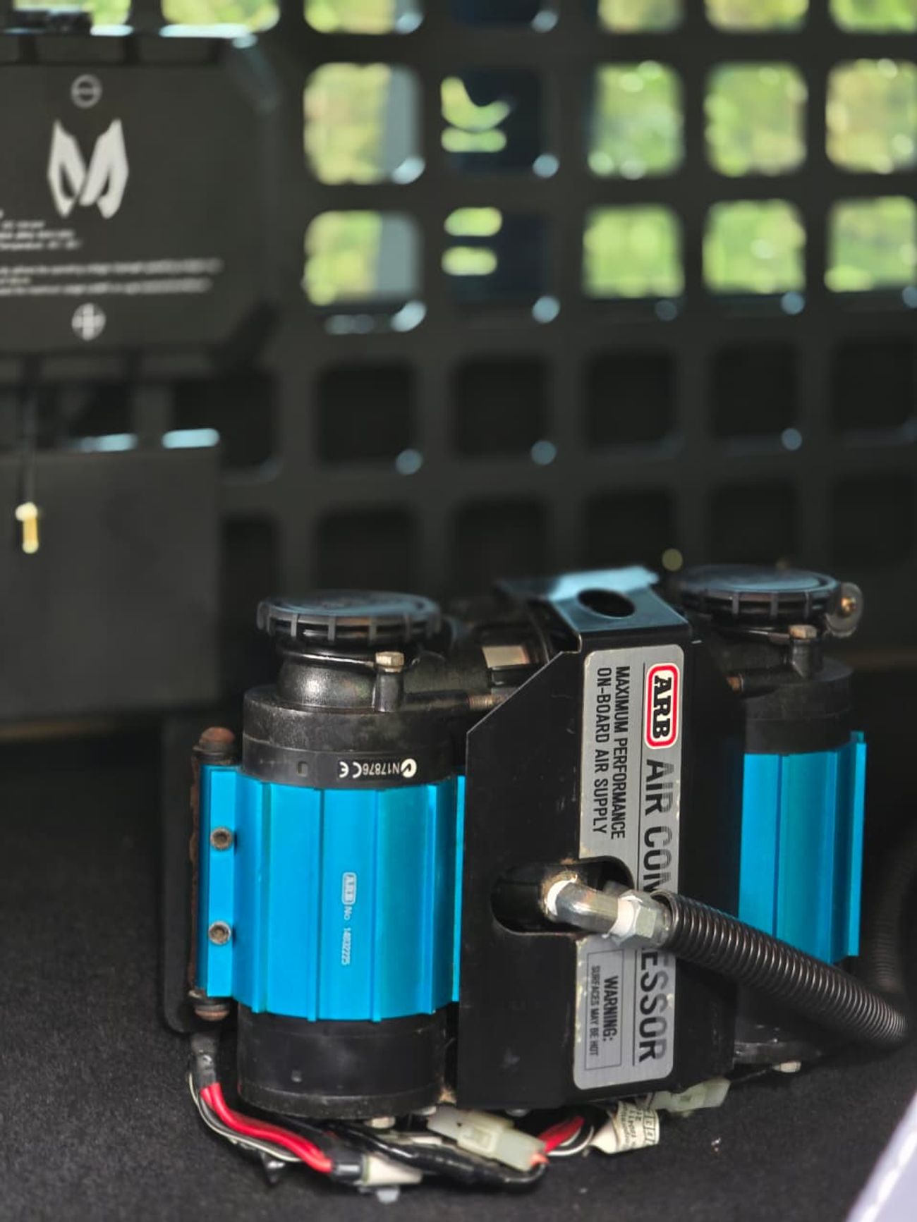 Jeep Wrangler Sahara 3.6L A/T JEEP WRANGLER SAHARA 2015 // GCC // ORGINAL PAINT // ACCIDENT FREE // 2 KEYS // PERF