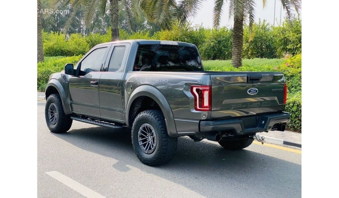 Ford F 150 Raptor Ford raptor 2020 GCC perfect condition under warranty contarct services