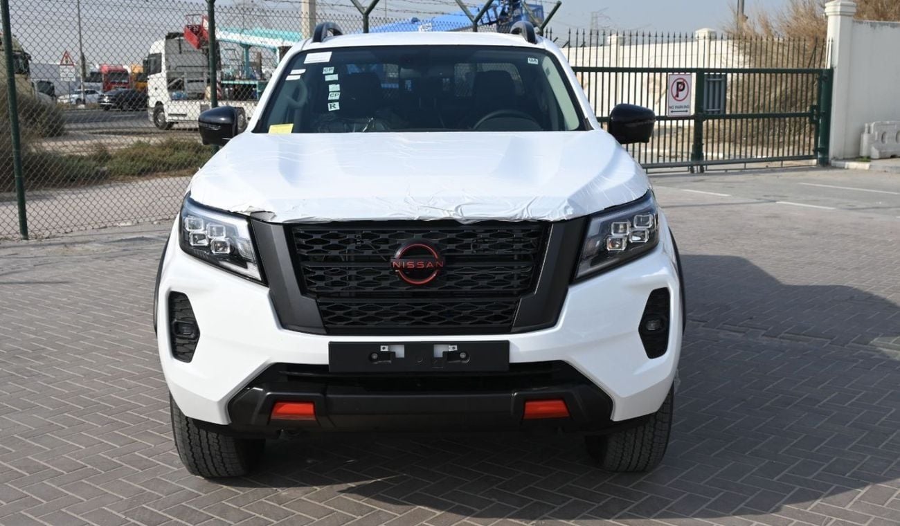 Nissan Navara FULL OPTION