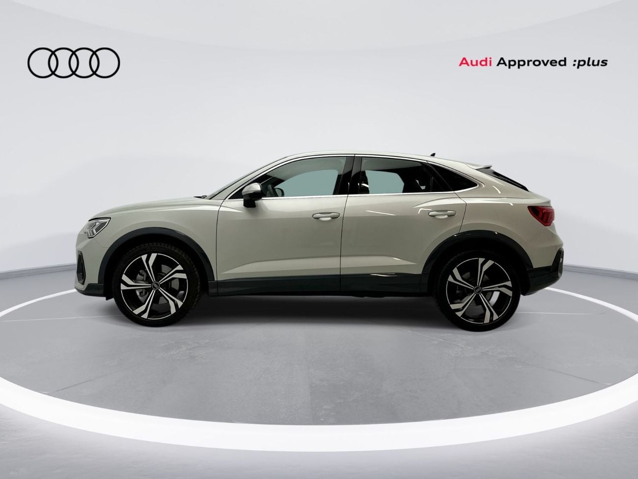 Audi Q3 40 TFSI quattro 2.0L Sportback 180hp (Ref# 72558)