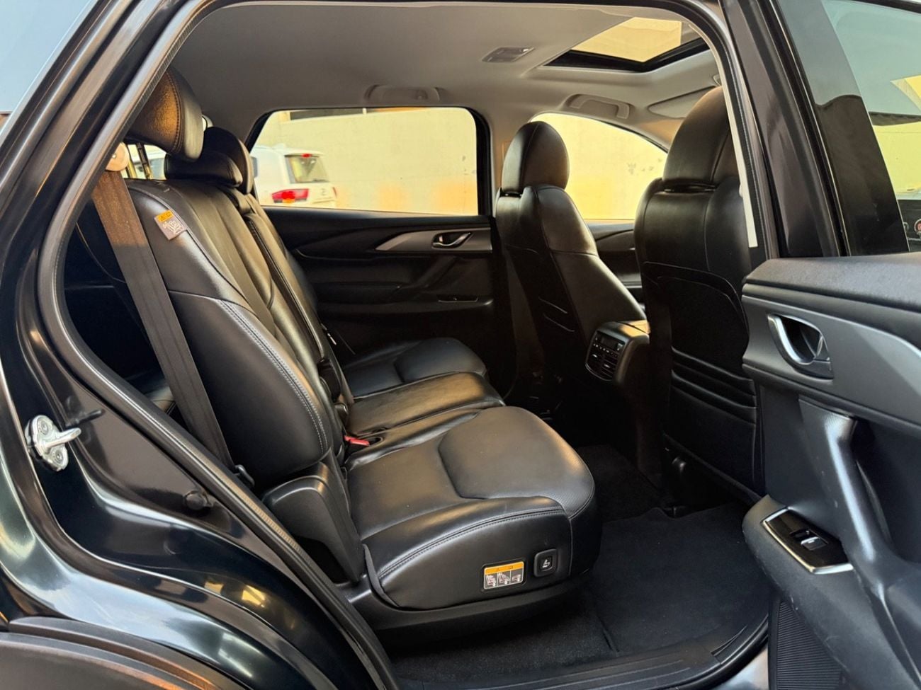 Mazda CX-9 LTD 2.5L (225 HP) 2021 LIMITED MOONROOF FULL OPTION 7-SEATER CANADA SPEC