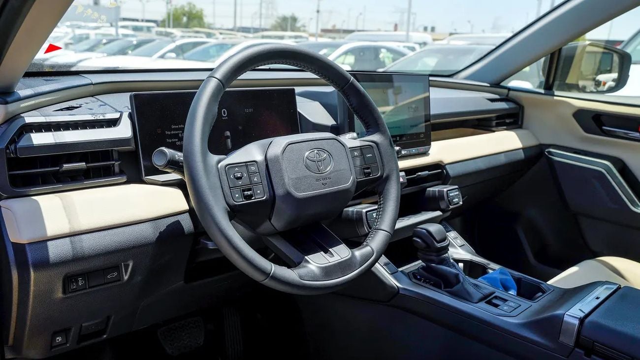 Toyota RAV4 GXR HEV RAV4 XLE HYBRID 2.5L | GCC Specs | Brand