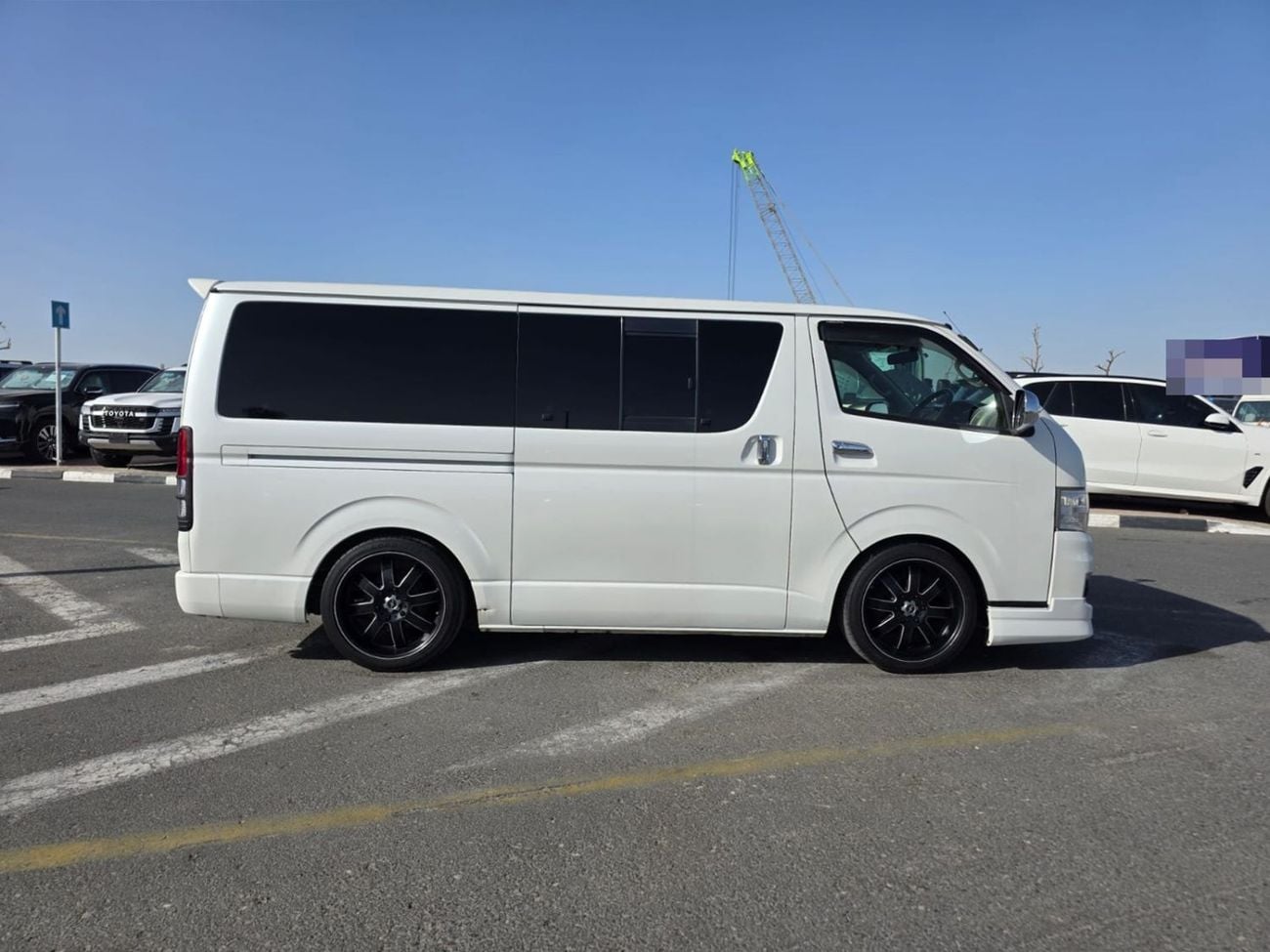 Toyota Hiace TOYOTA HIACE VAN RHD 2012 MODEL 2.0 L PETROL AUTOMATIC(PM58084)