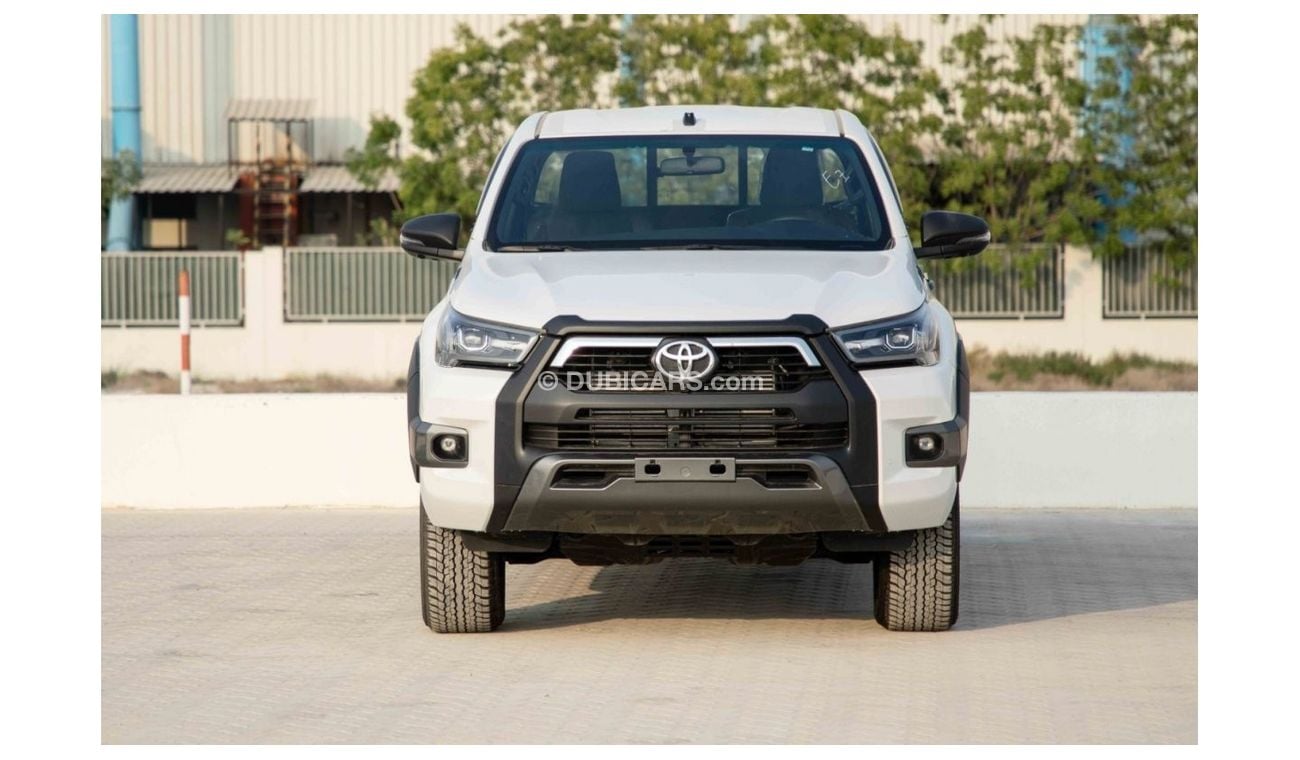 Toyota Hilux 2023 Toyota Hilux 4x4 DC 2.8 ADV HI D M/T SR5 - Pearl White Inside Black