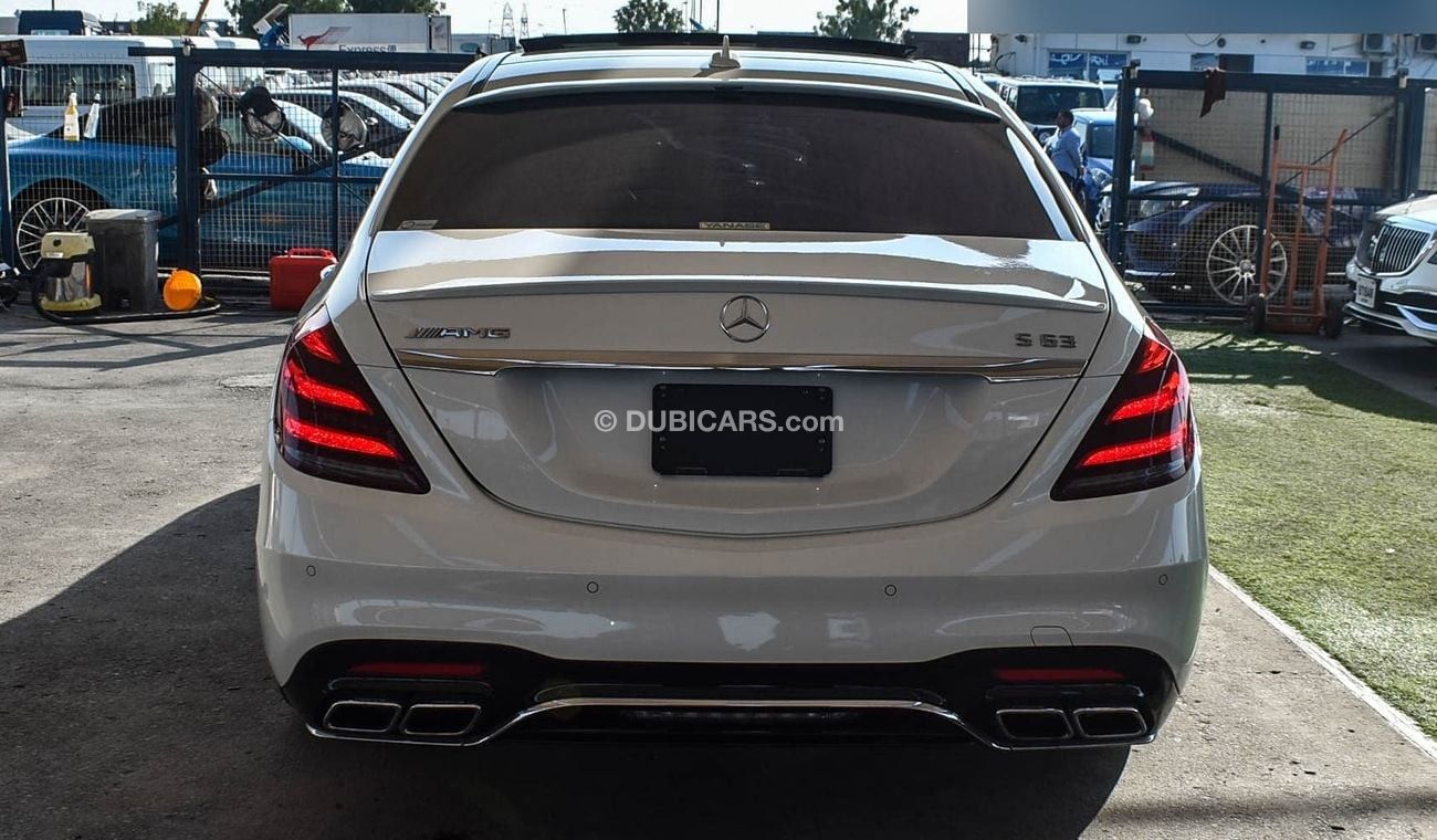 Mercedes-Benz S 63 AMG