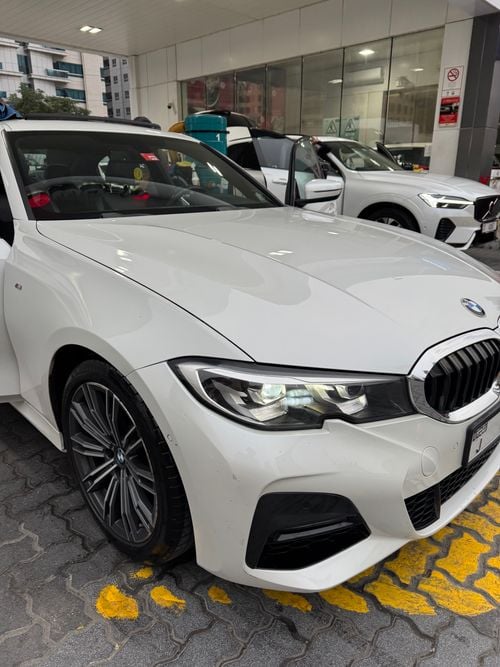 بي أم دبليو 320