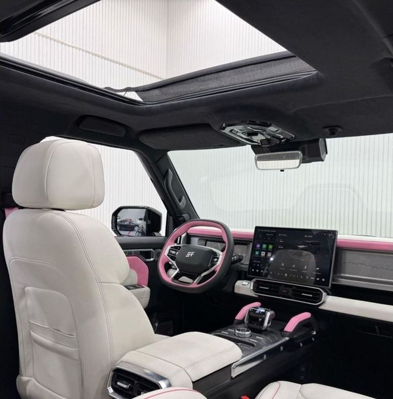 Jetour T2 Std 2.0L 2024 Jetour T2 (defender kit) Full Options, 1 Year Warranty, Excellent Condition