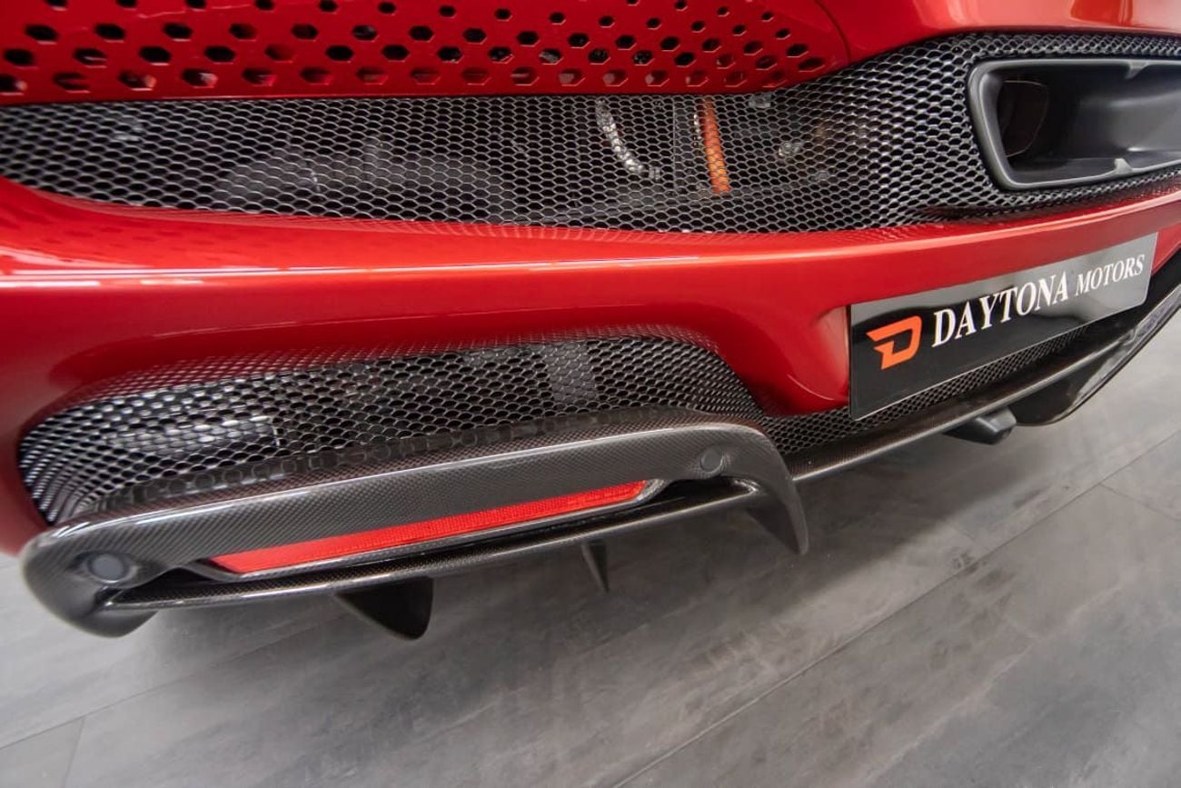 فيراري 296 GTS FERRARI 296 GTS | 2025 | Full Carbon Fiber