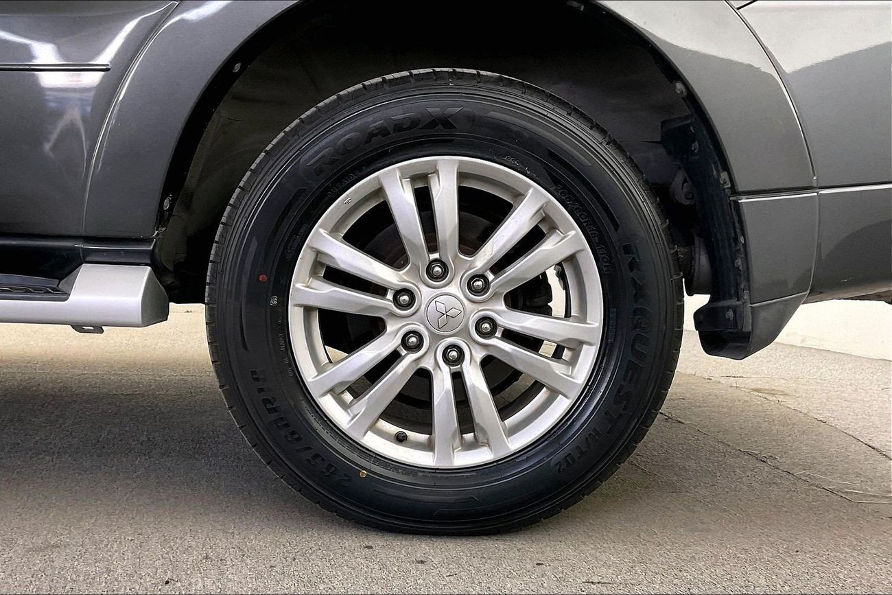 Mitsubishi Pajero GLS Highline | Carnival Sale • UP TO AED 20,000 OFF | Guaranteed Warranty | 0 Down Payment