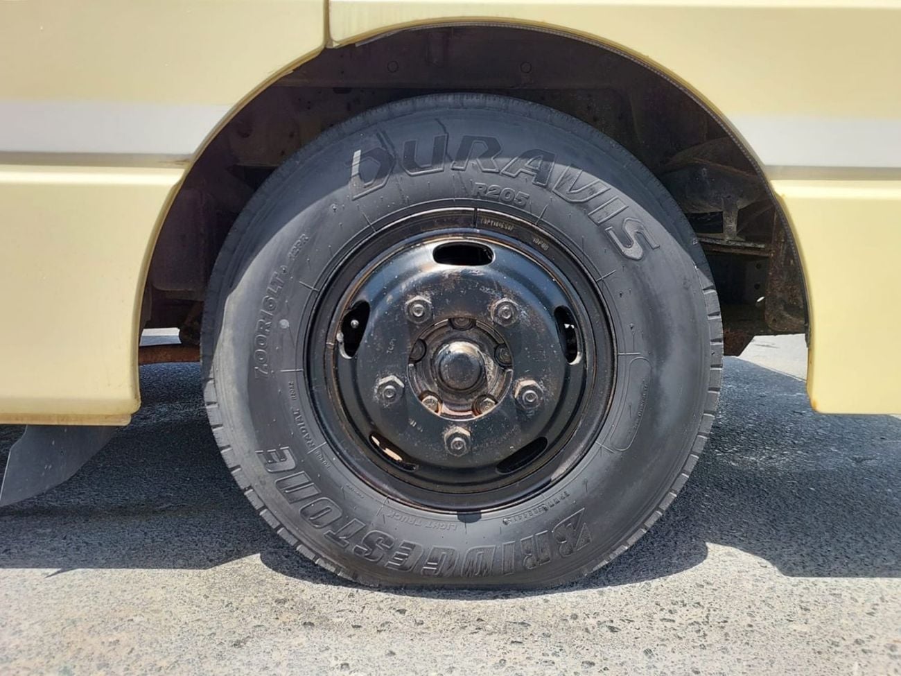 نيسان سيفيليان NISSAN CIVILIAN BUS RHD 1998 MODEL 3.4 L DIESEL MANUAL(PM02034)