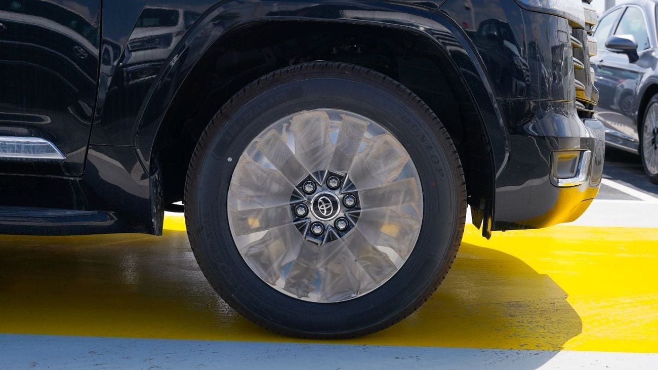 Toyota Land Cruiser GXR 3.5