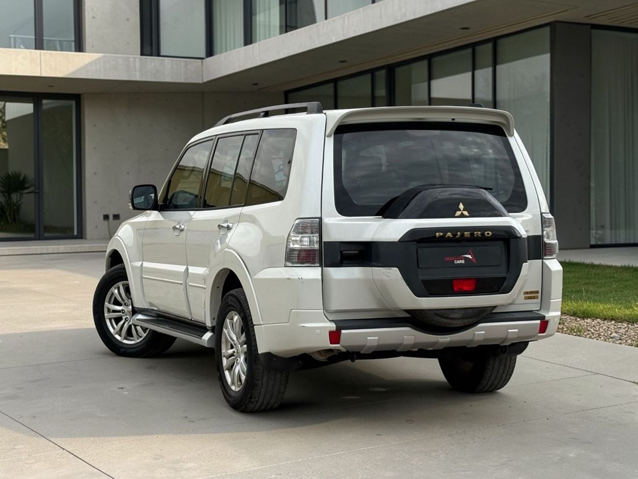 Mitsubishi Pajero GLS Top 3.5L AED 1,710 P.M | 0% DOWN PAYMENT | MITSUBISHI PAJERO V6 – 3.8L | 2018 | GCC SPECS | ORIG