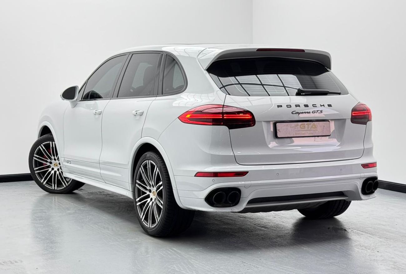 Porsche Cayenne GTS 3.6L 2016 Porsche Cayenne GTS, Full Service History, Excellent Condition, GCC