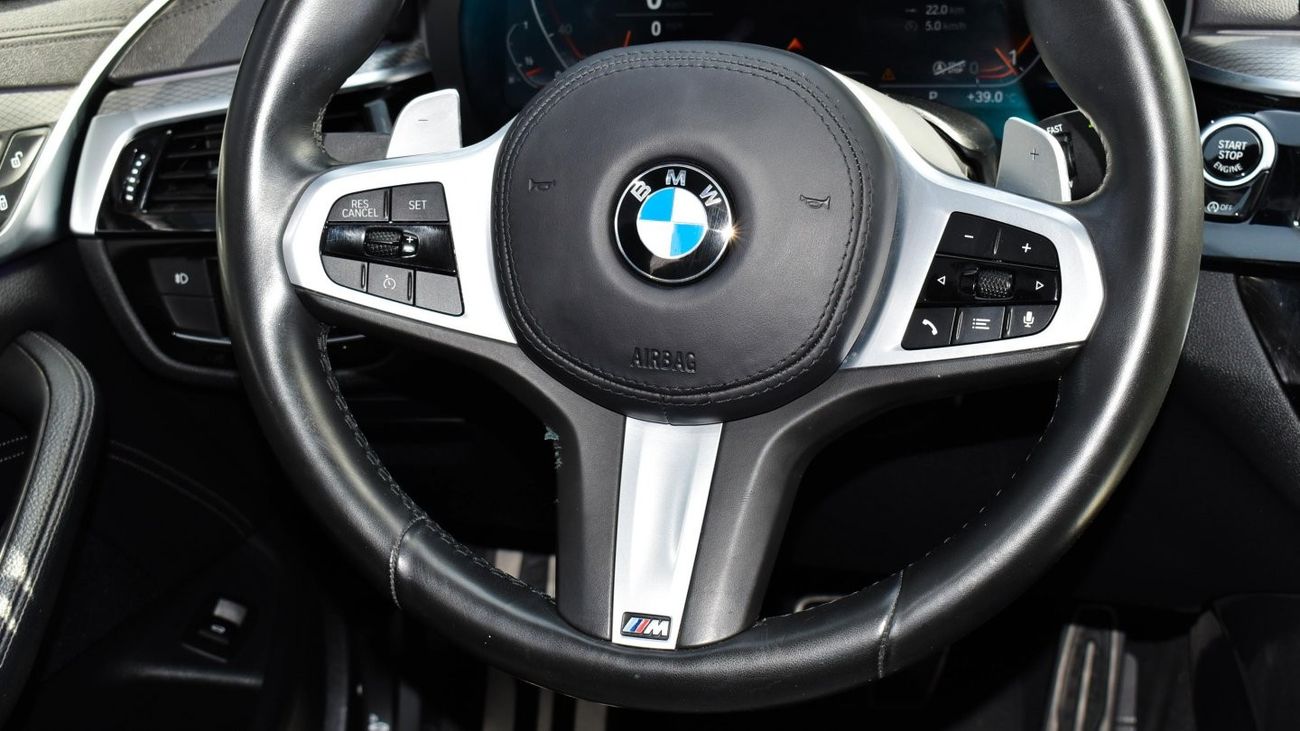 BMW 530i i With M kit