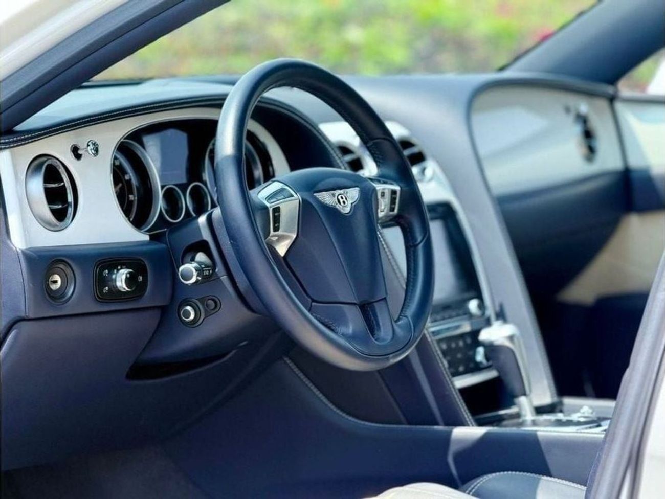 Bentley Continental Flying Spur BENTLEY CONTINENTAL FLYINGSPUR W12 ELEMENT EDITION |GCC SPECS |2016| FULL SERVICE HISTORY BY AGENCY