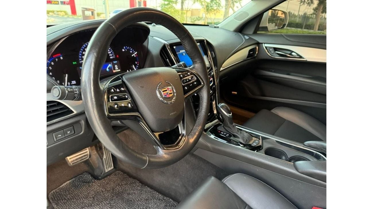 Cadillac ATS Std JAPANSE SPEC NEAT AND CLEAN