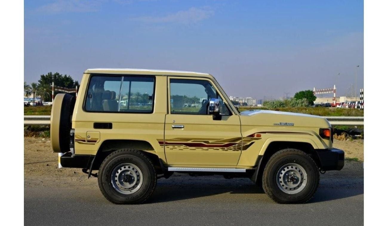 تويوتا لاند كروزر 70 DLX 2.8L DIESEL AUTOMATIC 4X4
