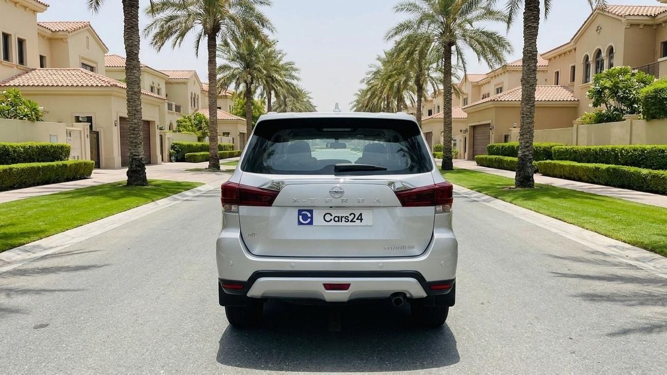 نيسان إكستيرا TITANIUM كارس24 هي سوق ضخم للسيارات المستعملة موثوق ومضمون ٪كارس24 هي سوق ضخم للسيارات المستعملة موثوق ومضمون